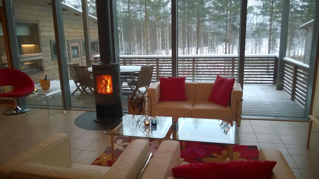 Kuoreksenniemi Villas & Lakehouse Puumala Zimmer foto
