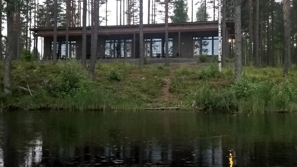 Kuoreksenniemi Villas & Lakehouse Puumala Exterior foto